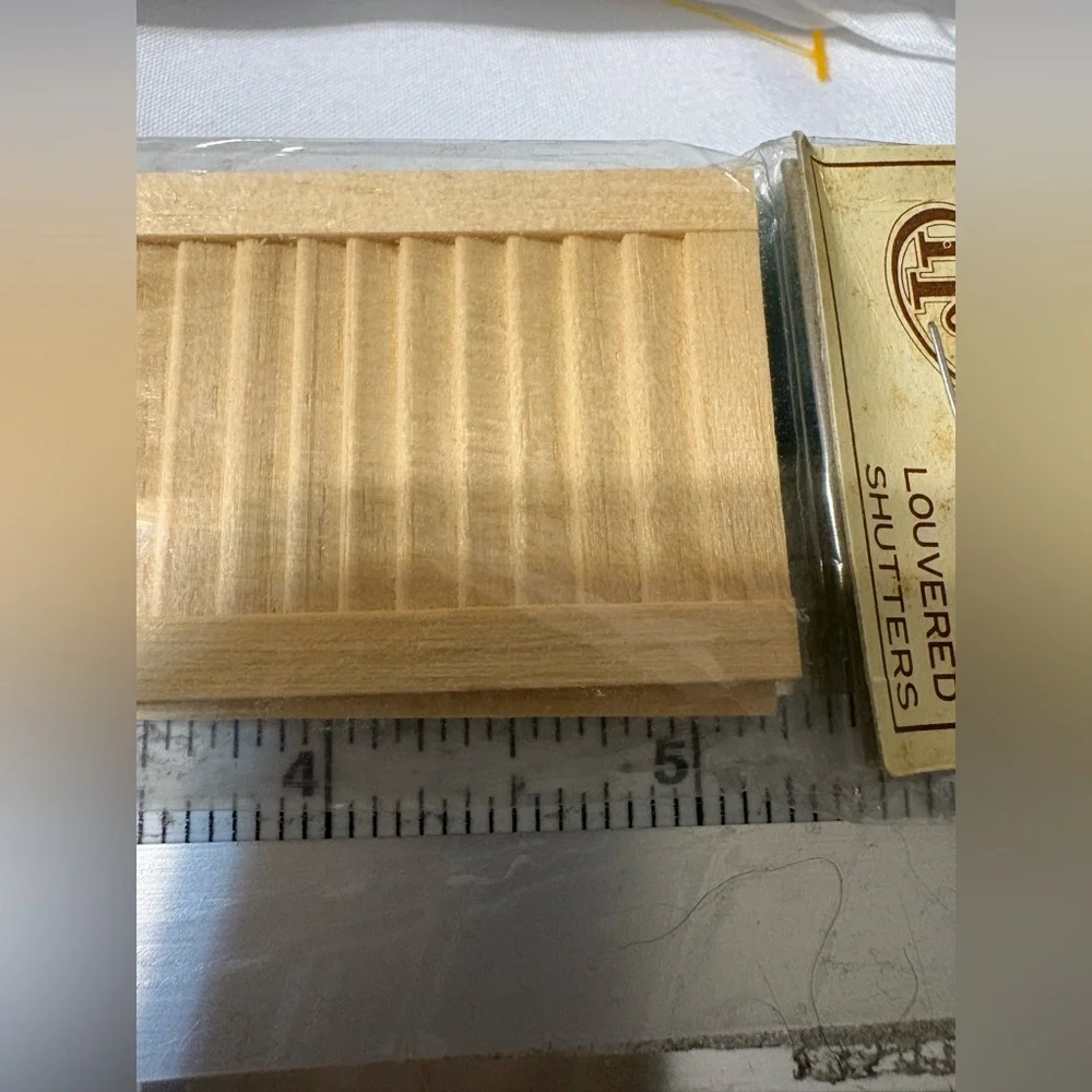 Houseworks louvered‎ dollhouse miniature shutters made of unfinished wood NWT